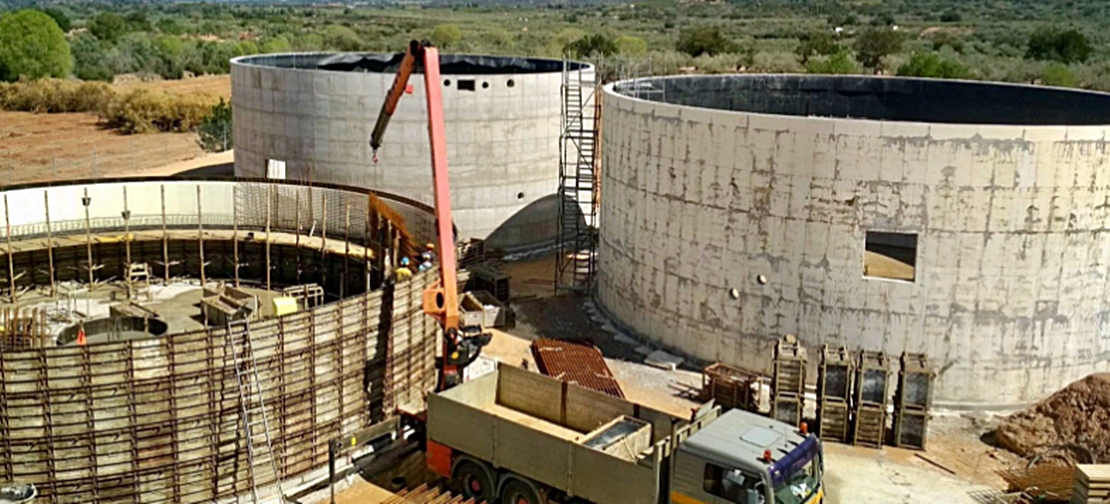 Una empresa extremeña construye en Cataluña una planta de gas única en su género
