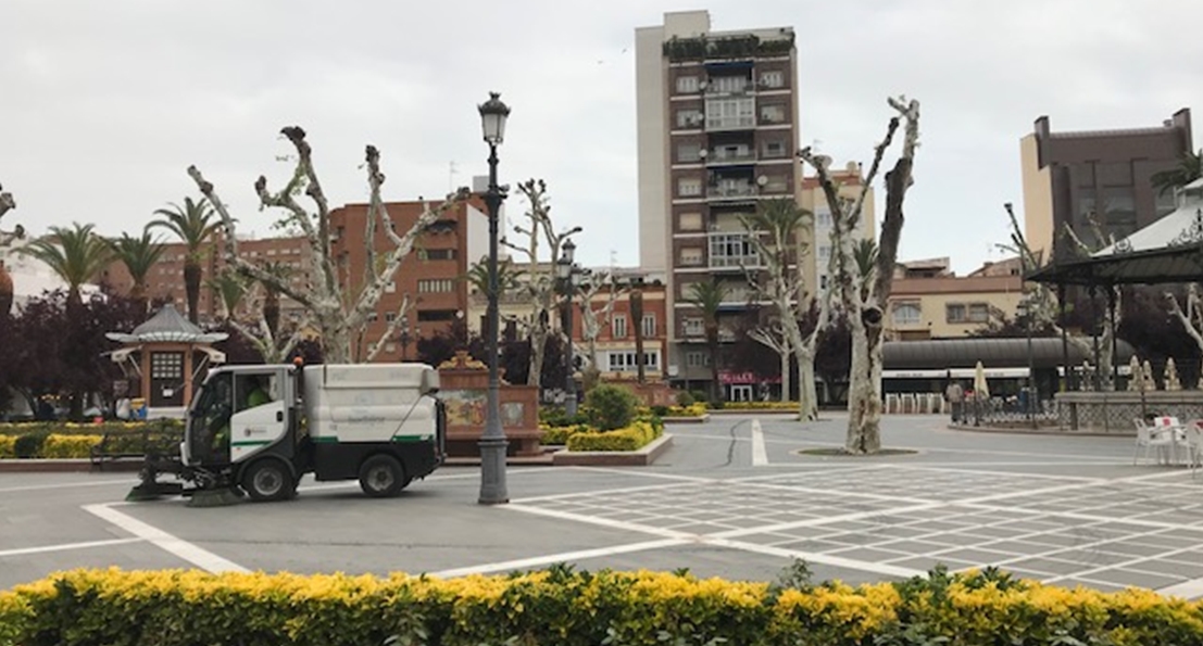 Badajoz Adelante, en contra de las máquinas de barrer