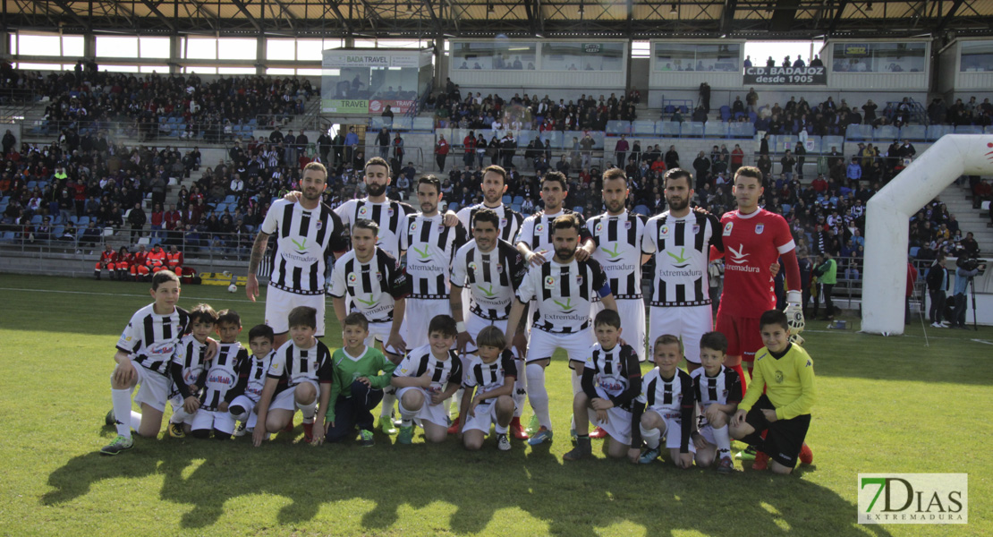 Imágenes del CD. Badajoz 1 - 0 Extremadura Unión Deportiva