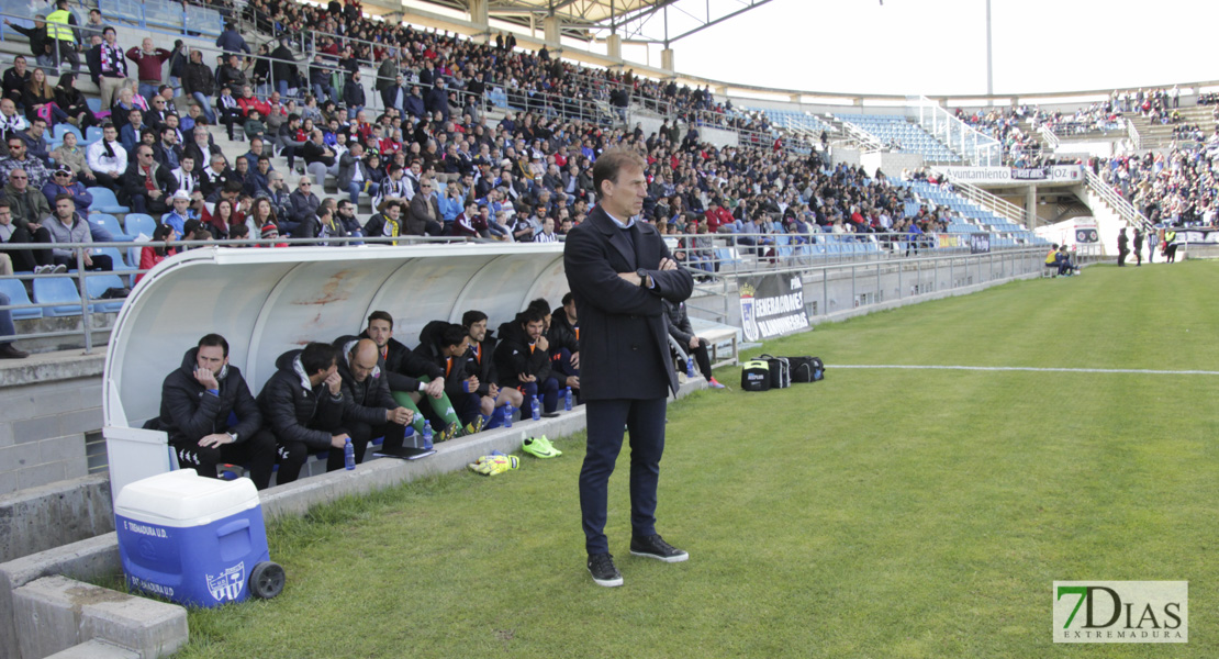 Imágenes del CD. Badajoz 1 - 0 Extremadura Unión Deportiva