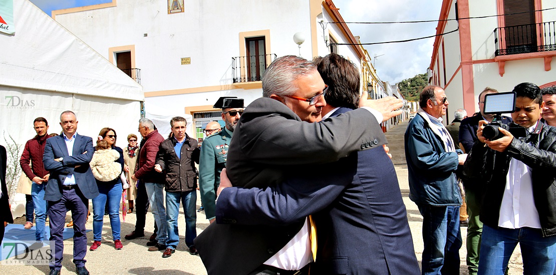 Ambiente en la VII Feria del Espárrago y la Tagarnina en Alconchel