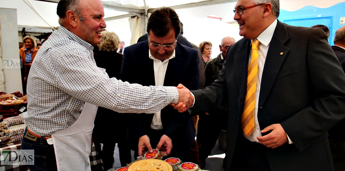 Ambiente en la VII Feria del Espárrago y la Tagarnina en Alconchel