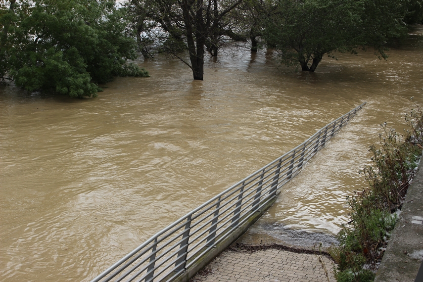 La crecida del Ebro en imágenes