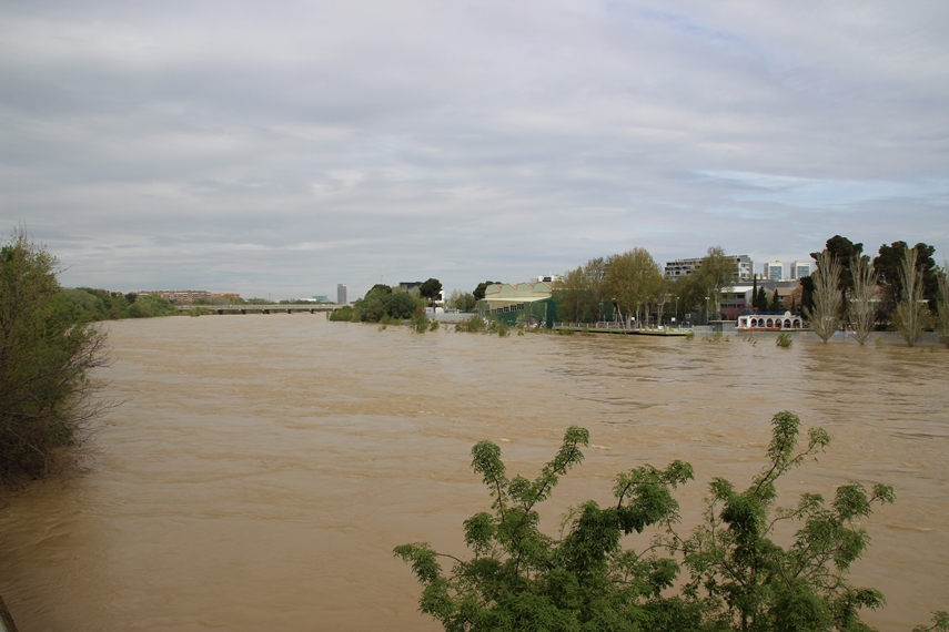 La crecida del Ebro en imágenes