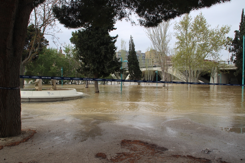 La crecida del Ebro en imágenes