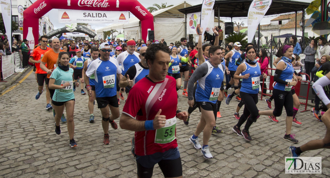 Imágenes de la XIII Media Maratón de Alburquerque I
