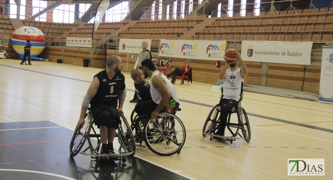 Imágenes del Mideba Extremadura 72 - 43 S. Stefano