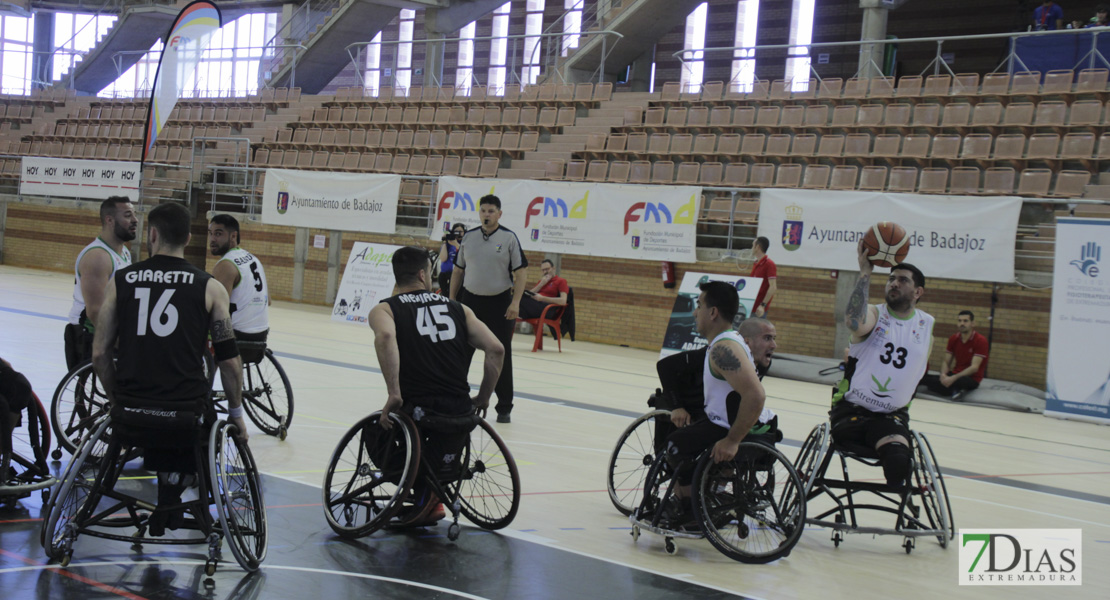 Imágenes del Mideba Extremadura 72 - 43 S. Stefano