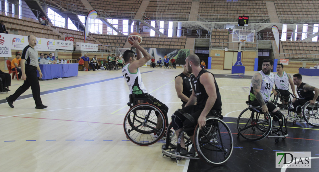 Imágenes del Mideba Extremadura 72 - 43 S. Stefano