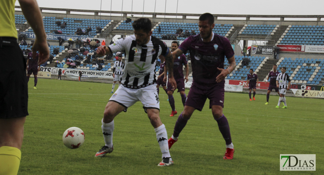 Imágenes del CD. Badajoz 2 - 0 FC Jumilla