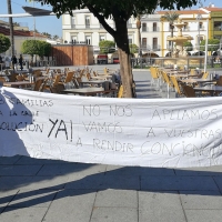 Trabajadores de ABETO exigen ante las puertas del Ayuntamiento su subrogación