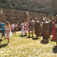 Emerita Antiqva te traslada a la época romana con una exposición