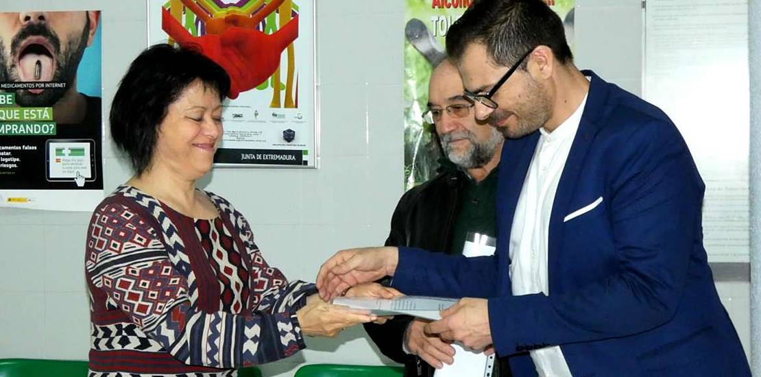Torrejoncillo recibe el primer Premio de Educación para la Salud del SES
