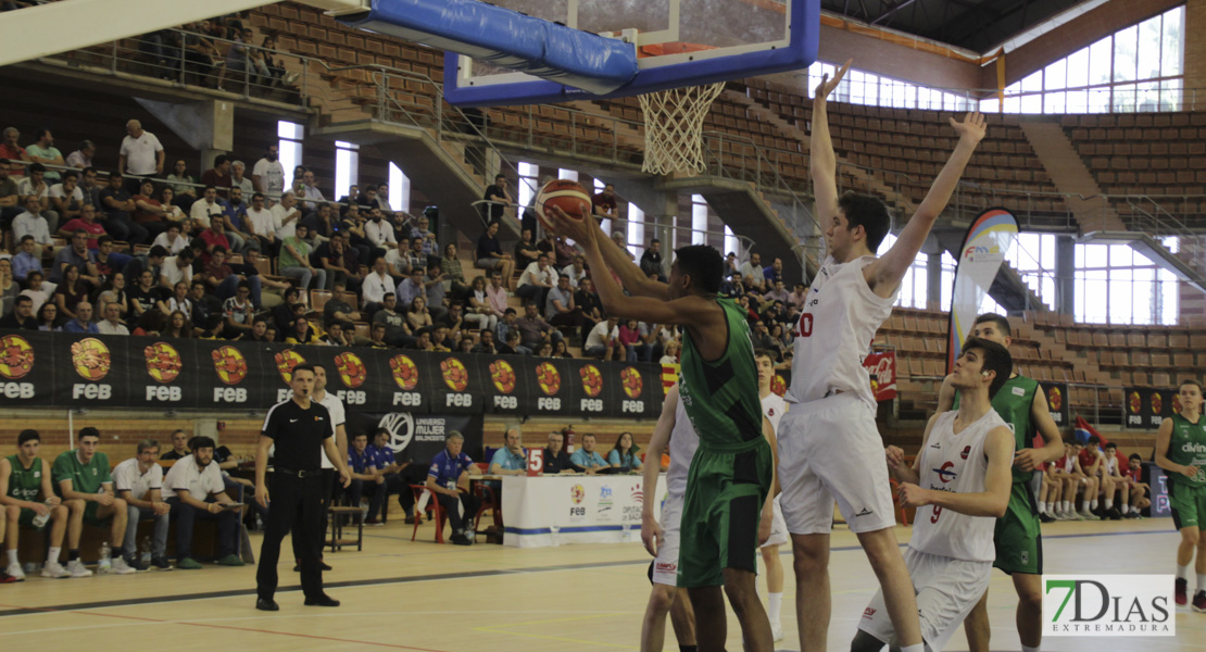 Imágenes de las semifinales del nacional de baloncesto junior de Badajoz