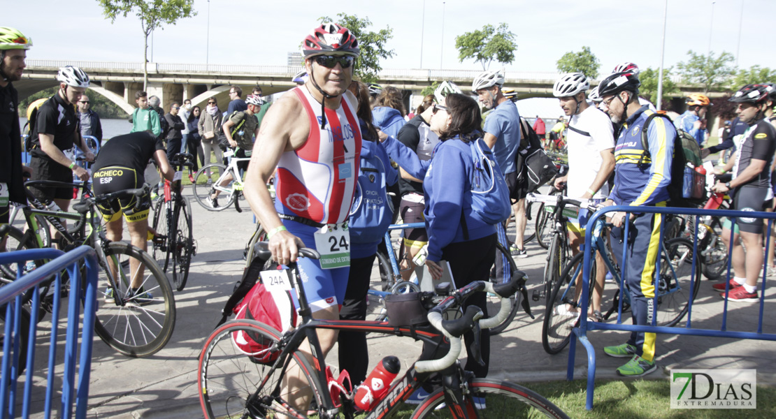 Imágenes del Triatlón Puerta Palmas de Badajoz 2018