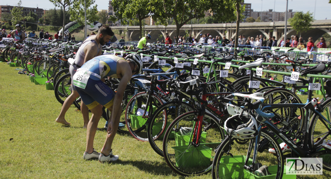 Imágenes del Triatlón Puerta Palmas de Badajoz 2018