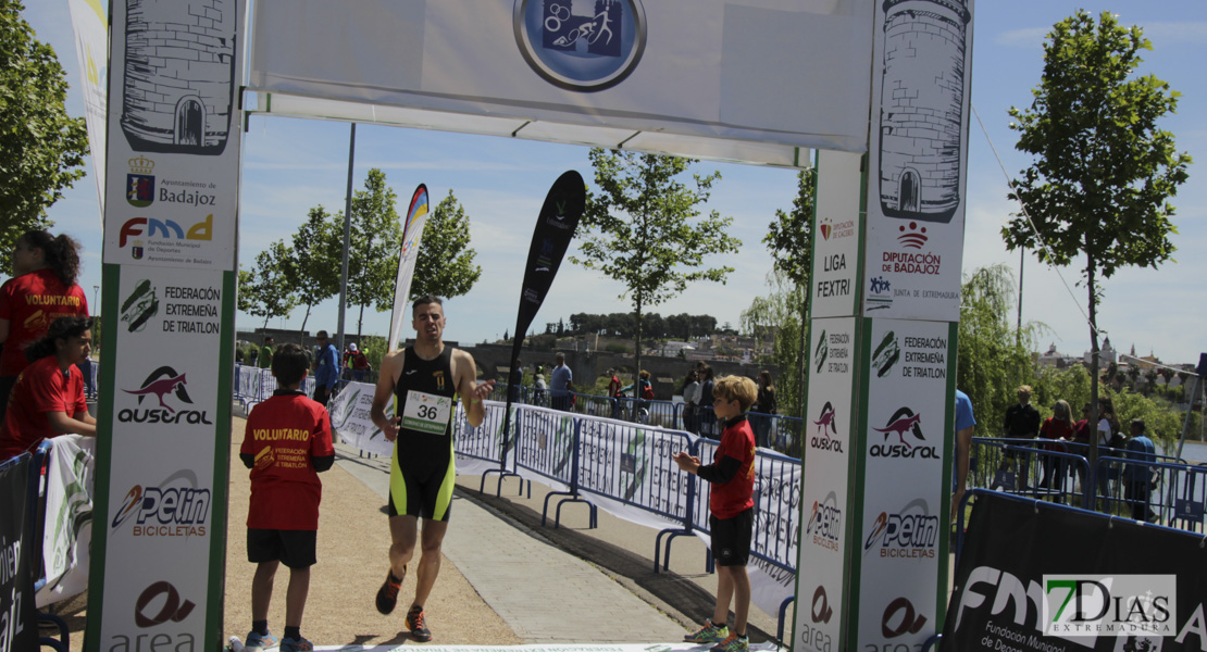 Imágenes del Triatlón Puerta Palmas de Badajoz 2018