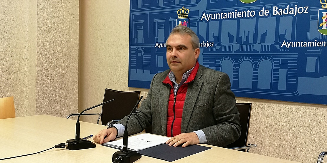 USO critica al alcalde de Badajoz por presumir del superávit municipal