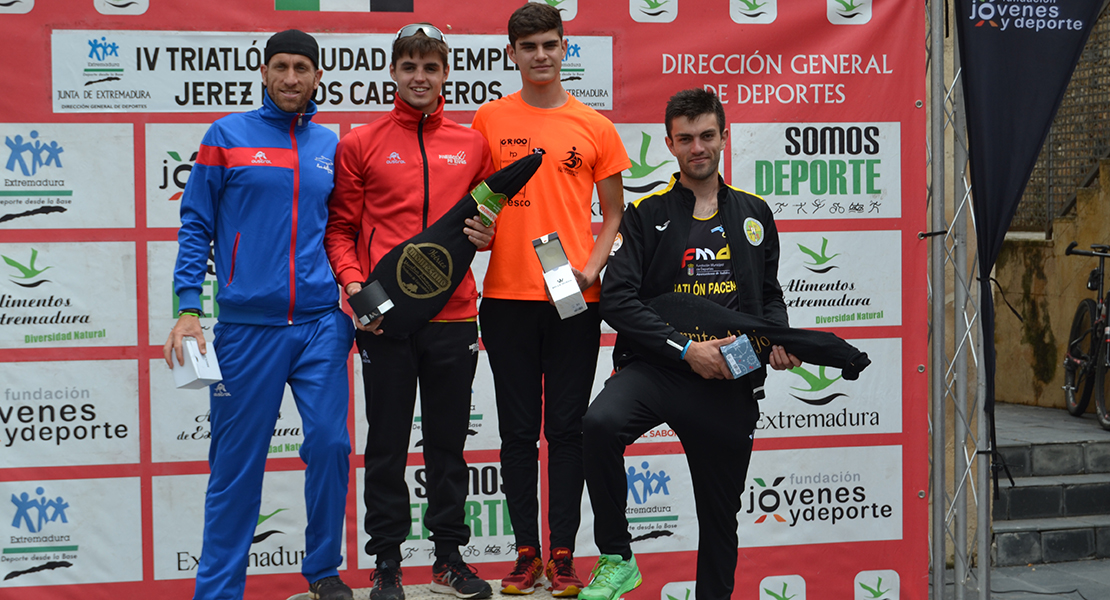 Puertas y Cascajosa triunfan en el IV Triatlón Ciudad del Temple