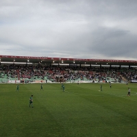 Los errores defensivos hacen peligrar la permanencia del Mérida AD