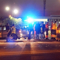 Colisión entre dos turismos en la carretera de Campo Maior