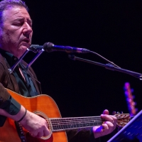 Revólver triunfa en la presentación oficial del Everlife Festival