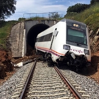 La Junta exige conocer el riesgo del tren y que se cierre si hay peligro