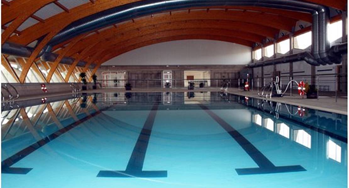 Cs Villafranca pide que la piscina climatizada permanezca abierta en verano