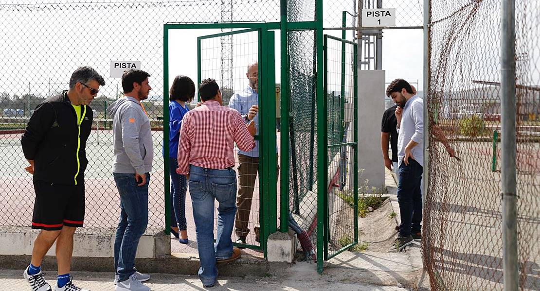 La renovación de las instalaciones eléctricas de las pistas de tenis ha superado los 14.000 €