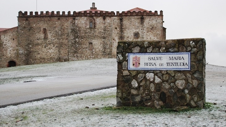 142.000 euros para restaurar el Monasterio de Tentudía