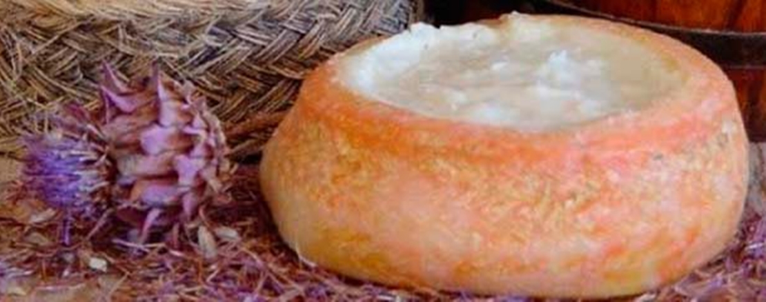 Quienes visiten los monumentos de Cáceres tendrán Torta del Casar