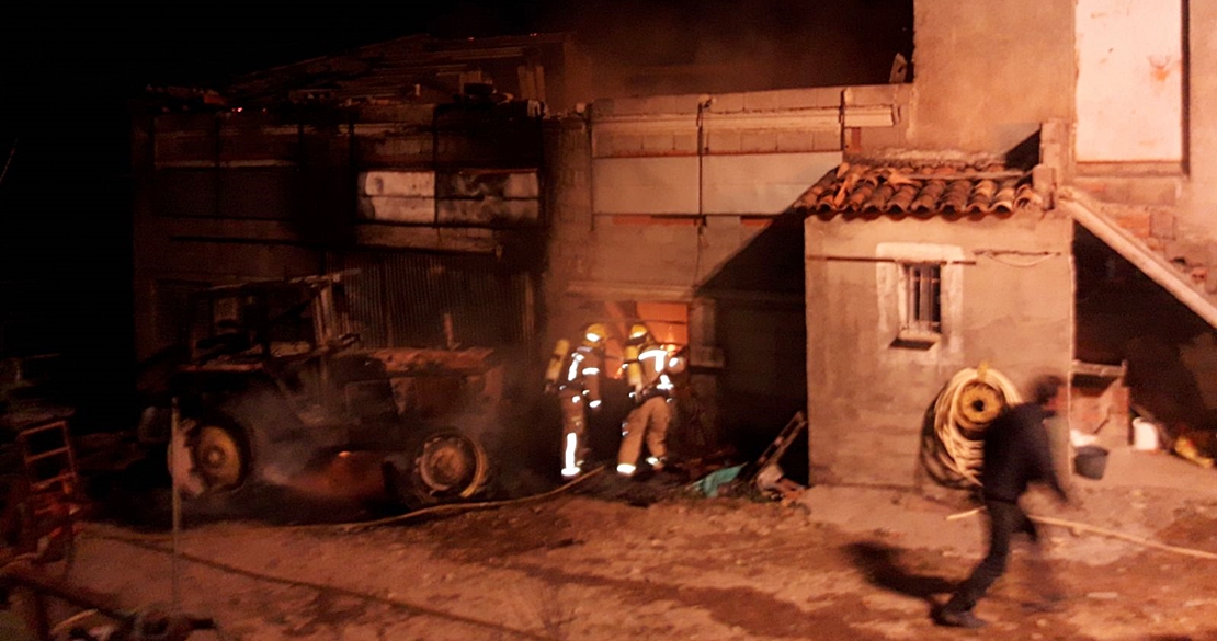 Grave incendio en una finca del norte extremeño