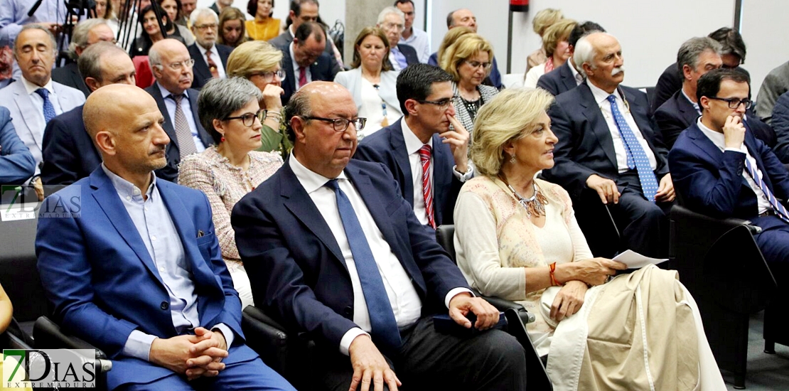 Homenaje a José Antonio Marcos a toda una trayectoria en Badajoz