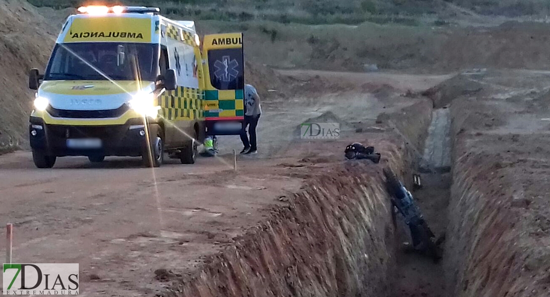 Herido tras caer a una zanja de 4 metros en Las Vaguadas (BA)