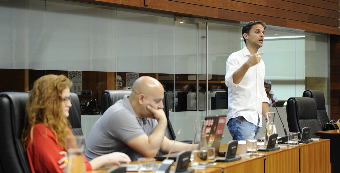 Jaén: “Nadie ha demostrado tener un talante tan antidemocrático como Vara”