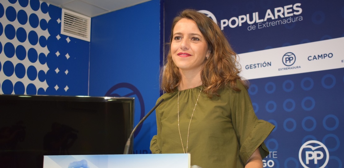 Cortés: “Vara ha pasado de exigir a conformarse con el Gobierno de España”