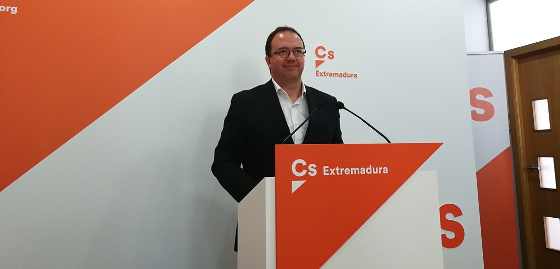 Polo insta a la Junta a que acabe con los “obstáculos” del sector de la cereza