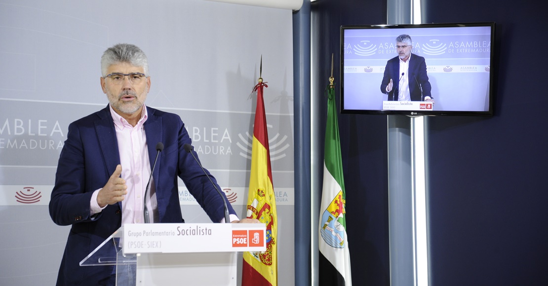 El PSOE continúa pidiendo al rector de la UEx una “explicación oficial”