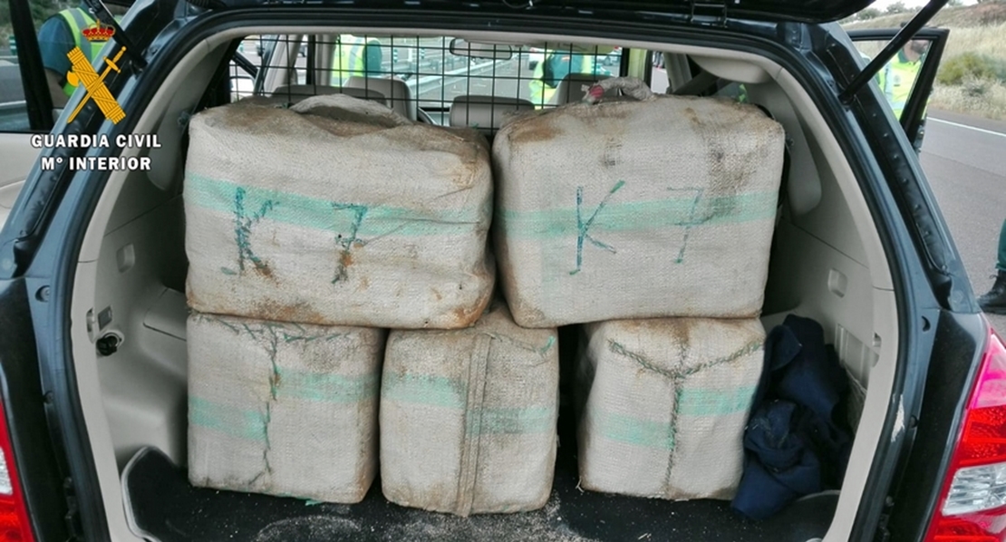 Le detienen con 225 kilos de hachís y dice que es comida para el Ramadán