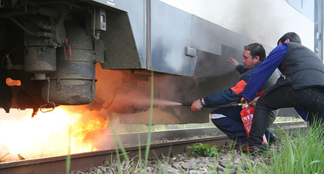 Adif revisa los trenes para evitar incendios durante el verano