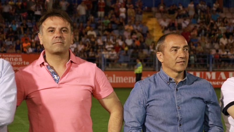 Inolvidable celebración para un hito histórico del fútbol extremeño