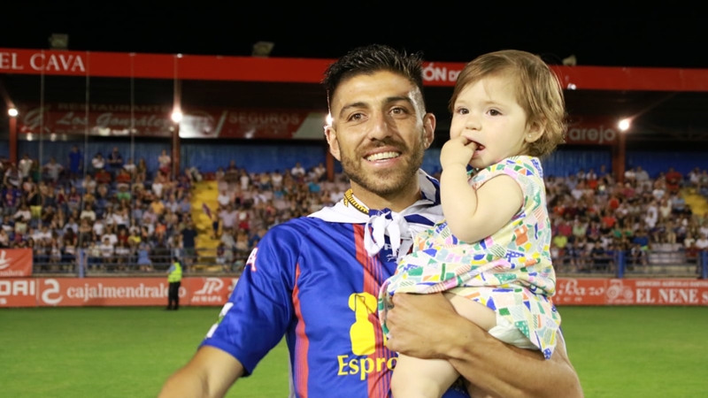 Inolvidable celebración para un hito histórico del fútbol extremeño