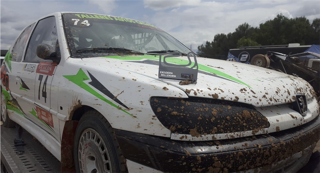Los oficiales de automovilismo extremeños a examen