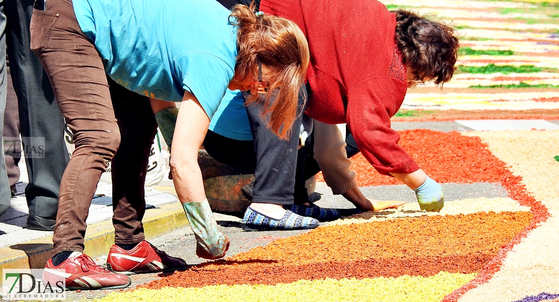 El Corpus Christi de San Vicente de Alcántara acoge a miles de personas un año más