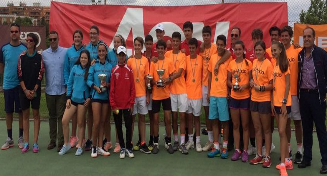 El tenis extremeño se luce en Cáceres