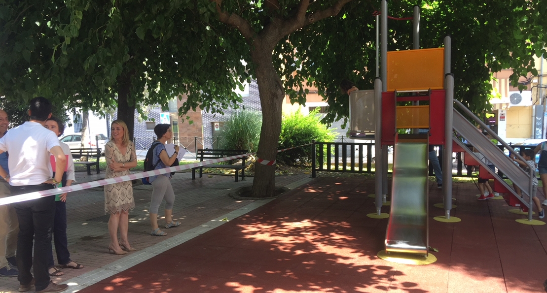 Cáceres invierte 57.000 euros en ‘europeizar’, los juegos infantiles