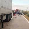 Imágenes del accidente entre un turismo y un camión en la provincia de Cáceres