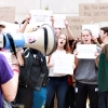 &quot;Queremos dimisión y no repetición&quot; gritan los estudiantes