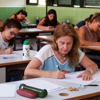 Los opositores docentes se quejan de la falta de tiempo en la parte práctica