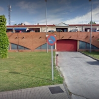 Roba en la Comisaría de Policía Local entrando por la ventana